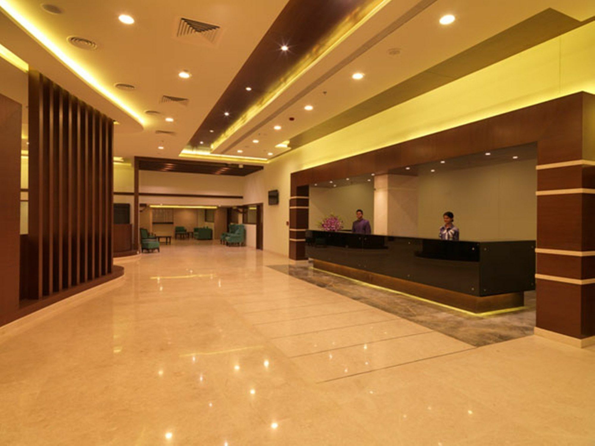 Royal Orchid Central, שימוגה מראה פנימי תמונה